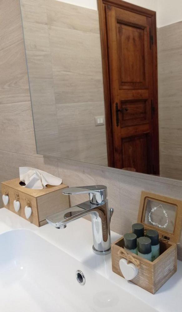 B&B La Locanda Del Sorriso Orte Exterior photo